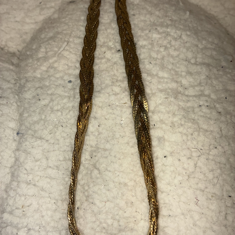 vintage gold-tone braided chain necklace.